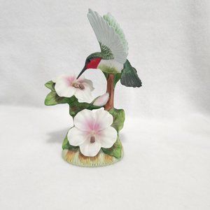 Gallery Originals Ruby Throat Hummingbird Figurine Bisque Porcelain Vintage 1984